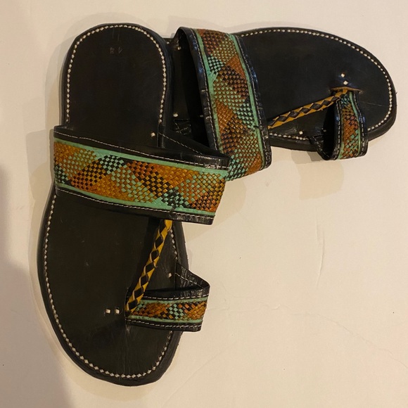 Sandals_&_Flip_Flops